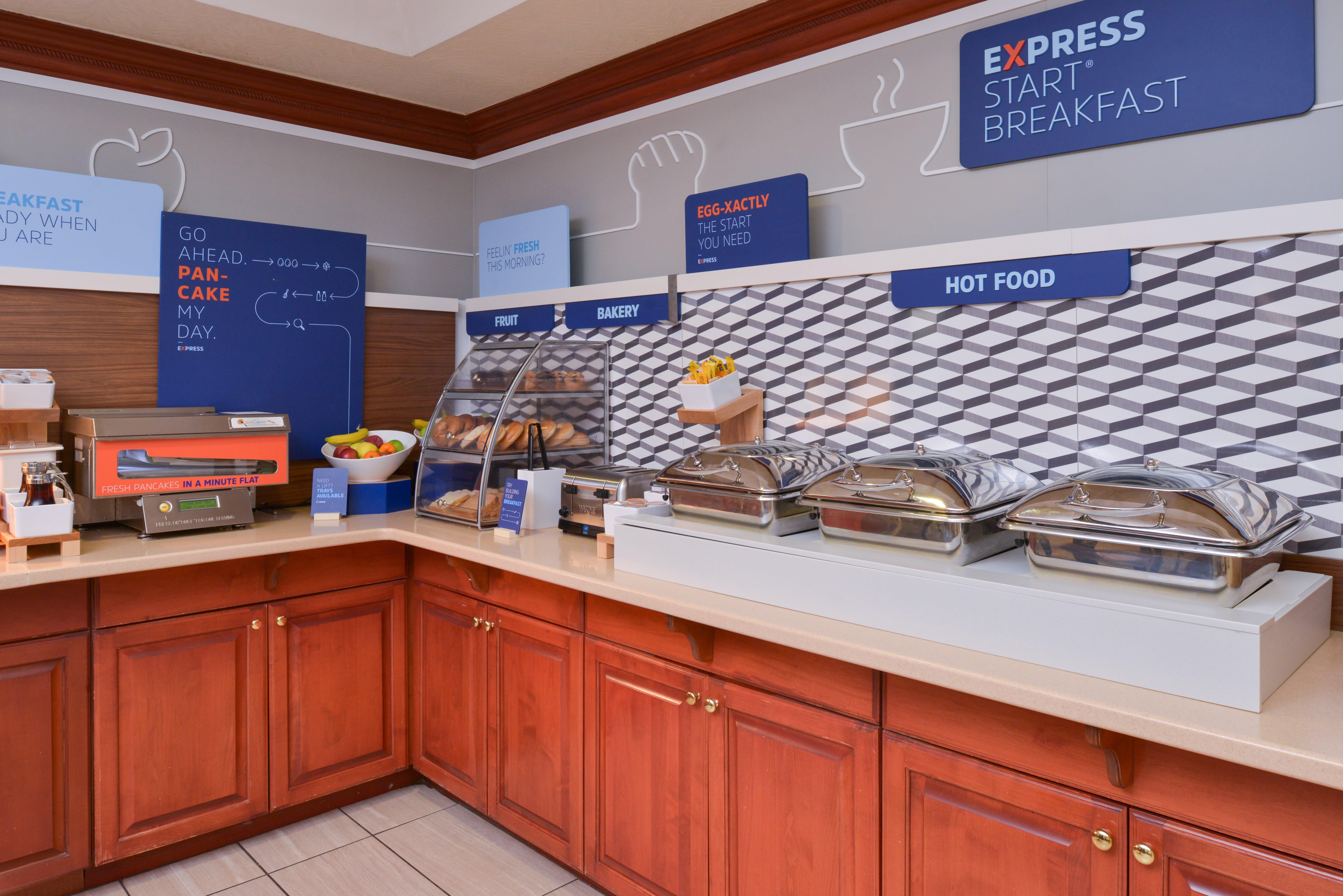 Holiday Inn Express Campbellsville By Ihg Exterior foto