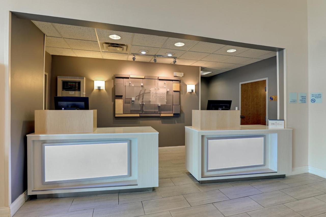 Holiday Inn Express Campbellsville By Ihg Exterior foto