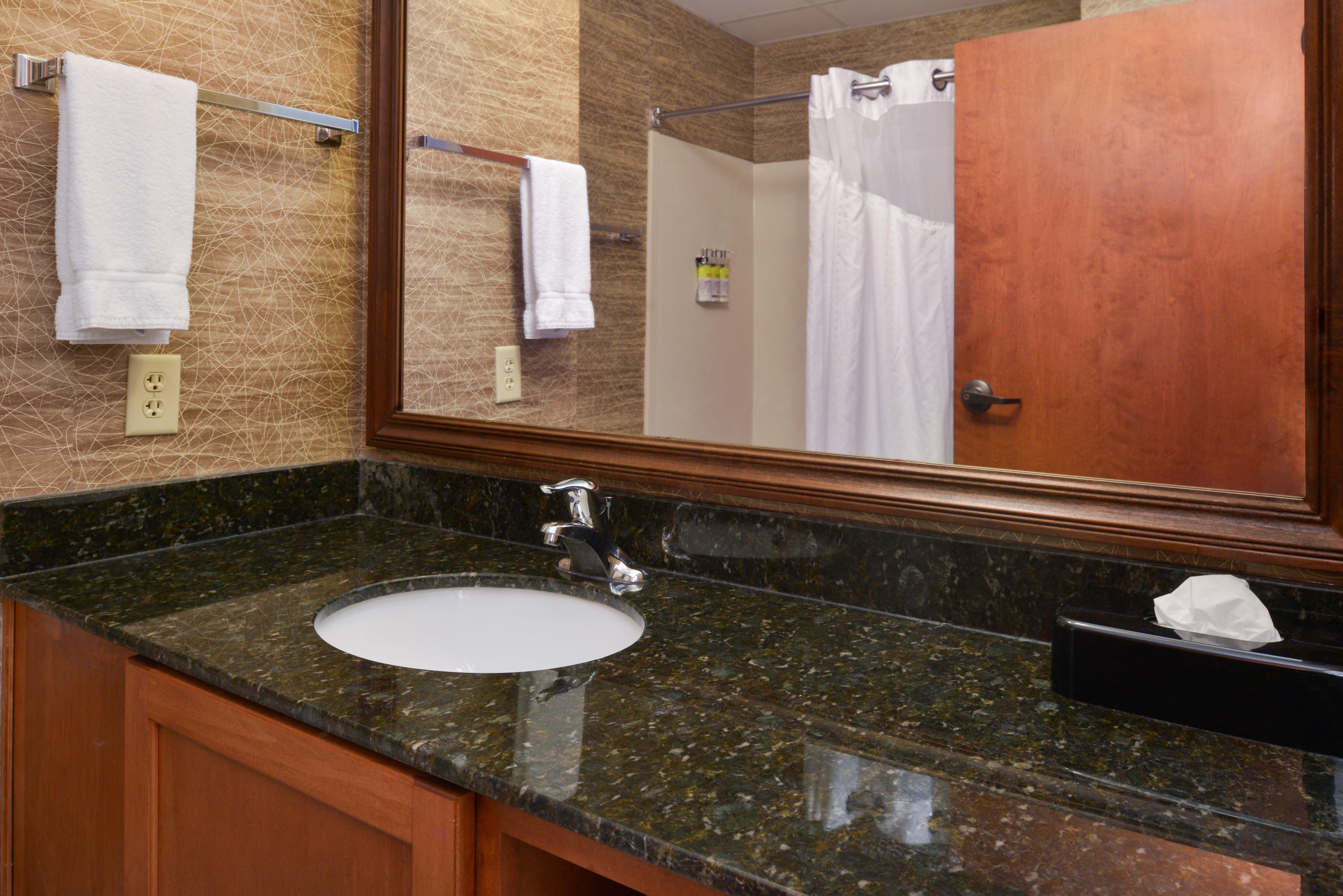 Holiday Inn Express Campbellsville By Ihg Exterior foto